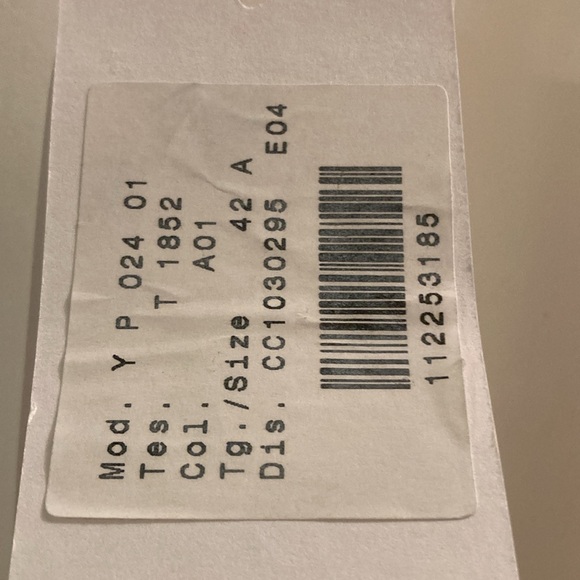 Victor Victoria, New with tags white pants - Picture 3 of 16